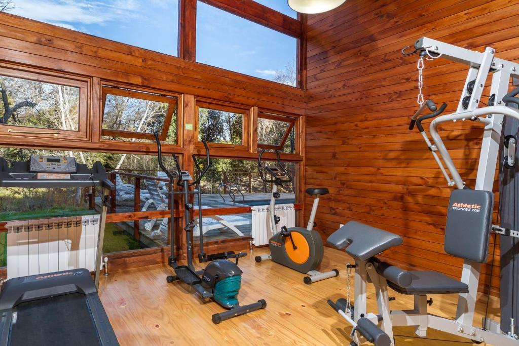 Apartahotel Arbolar, Casas De Montana- Piscina Climatizada Villa La Angostura